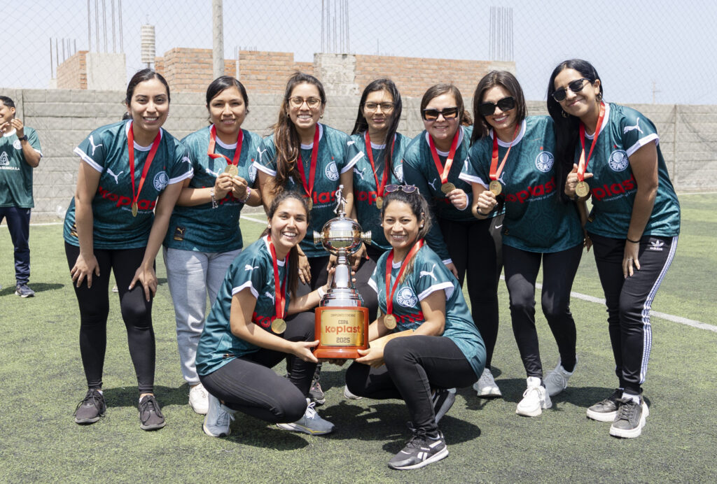 EQUIPO FEMENINO DE ADMINISTRACIÓN - PALMEIRAS