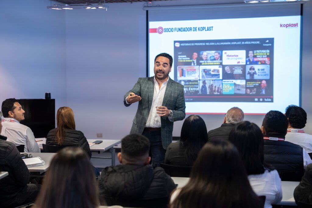 PONENCIA RODOLFO SALAZAR - ENCUENTRO COMERCIAL 2025