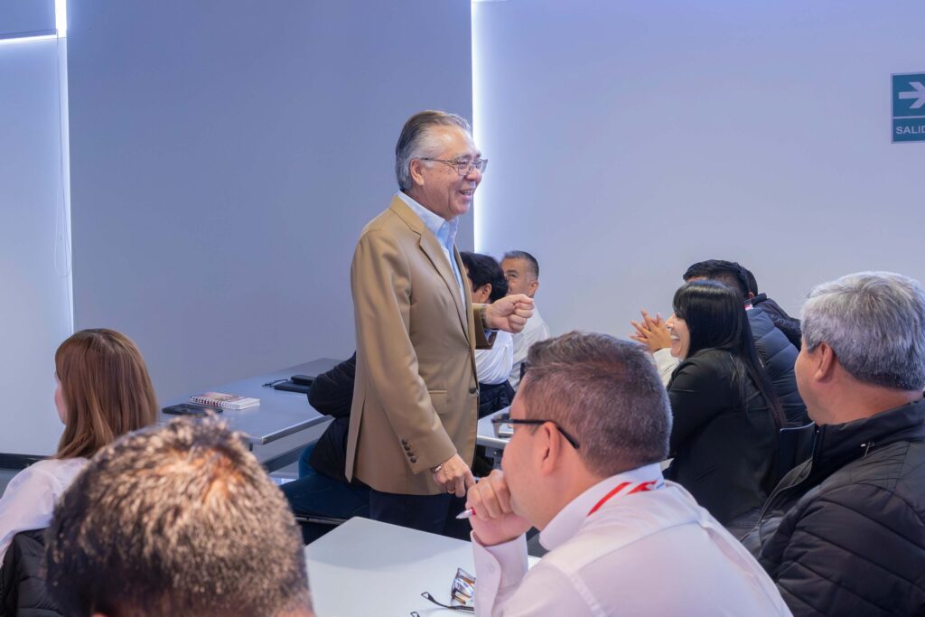 PONENCIA JESÚS SALAZAR NISHI - ENCUENTRO COMERCIAL 2025